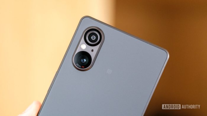 Sony xperia v